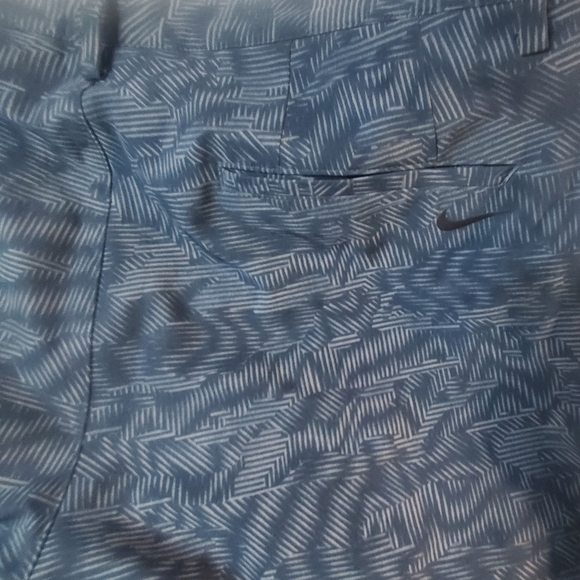 Nike Golf Men's Standard Fit Dri-Fit Shorts Size 40 NWT - Picture 5 of 8